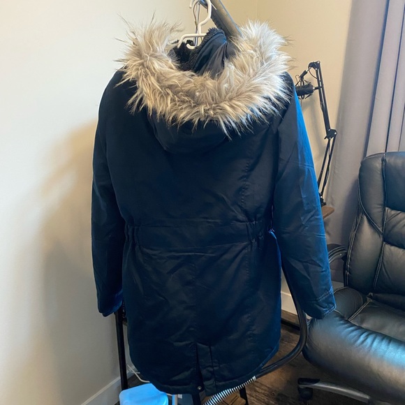 XS navy hollister winter jacket - Picture 2 of 3